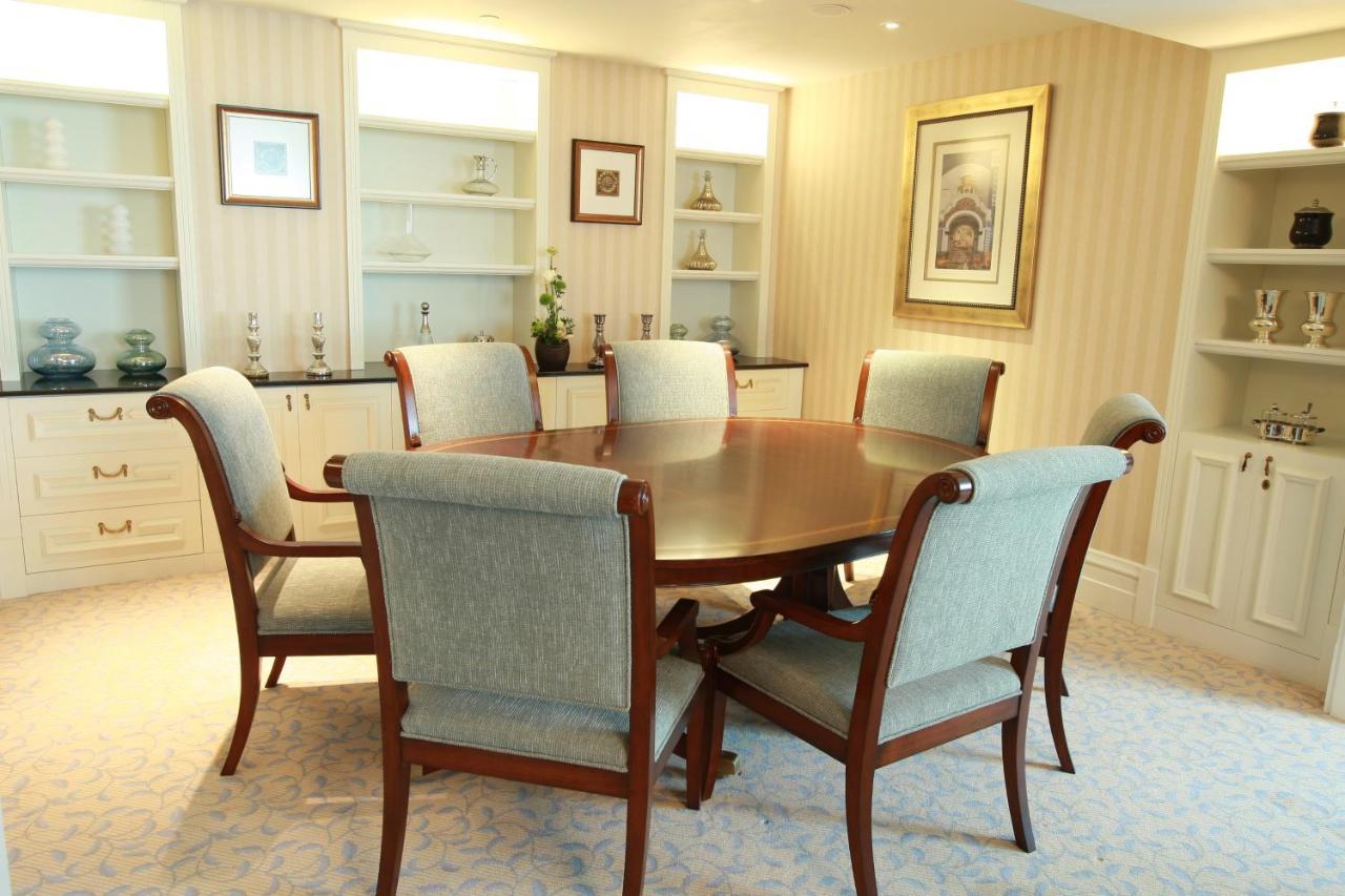 อินเตอร์คอนติเนนตัล เคียฟ Hotel ภายนอก รูปภาพ