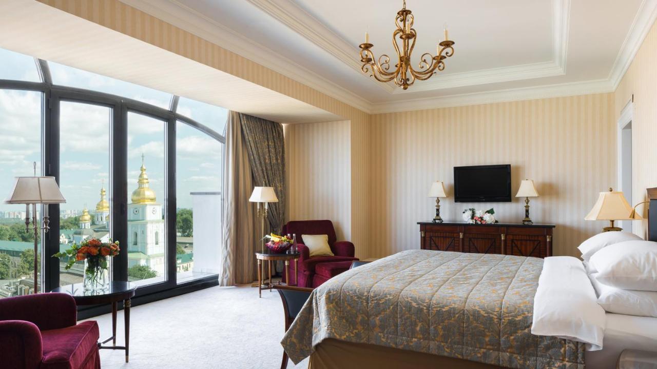 อินเตอร์คอนติเนนตัล เคียฟ Hotel ภายนอก รูปภาพ